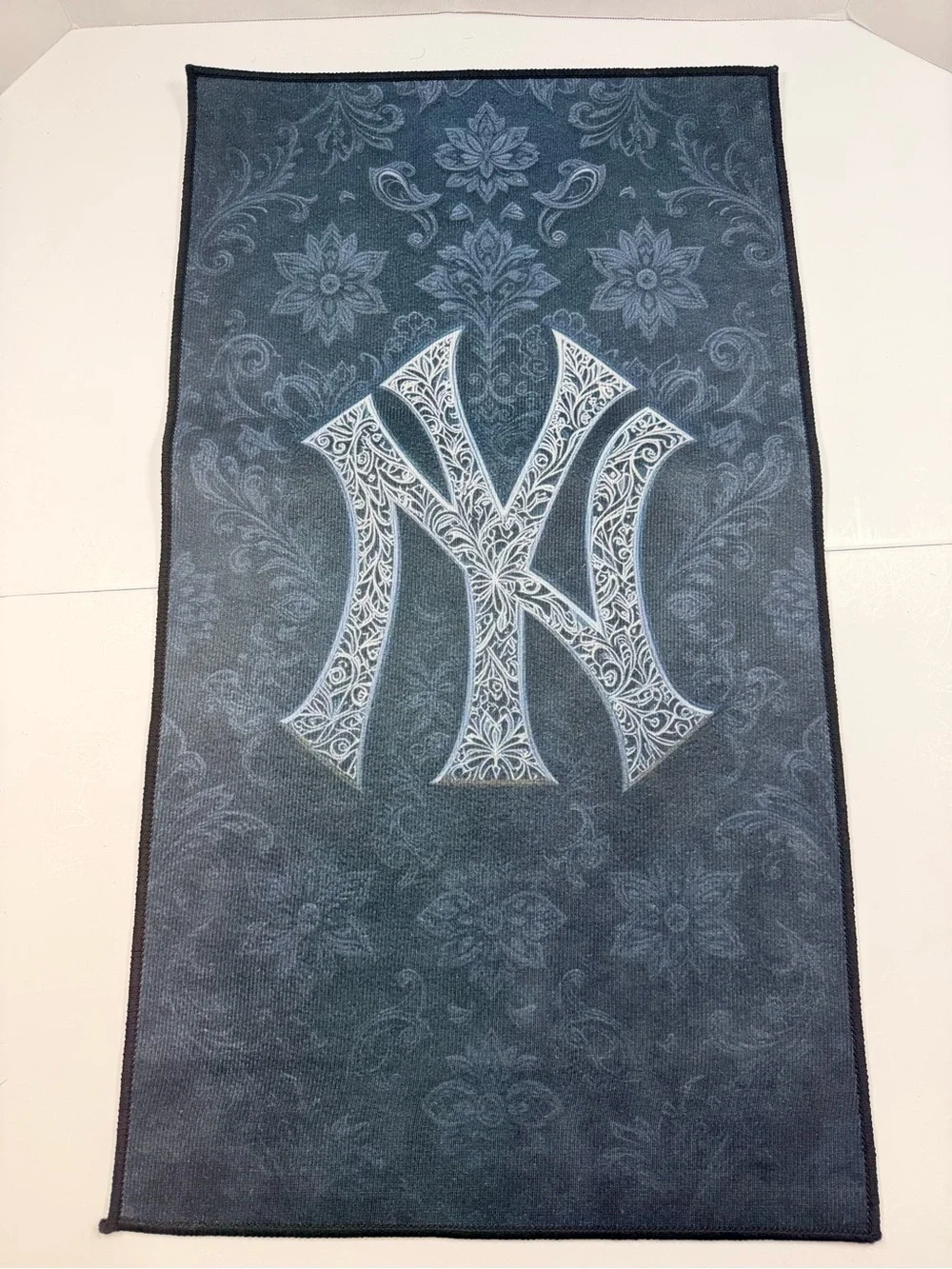 NY Yankees Logo Rug - Blue and White